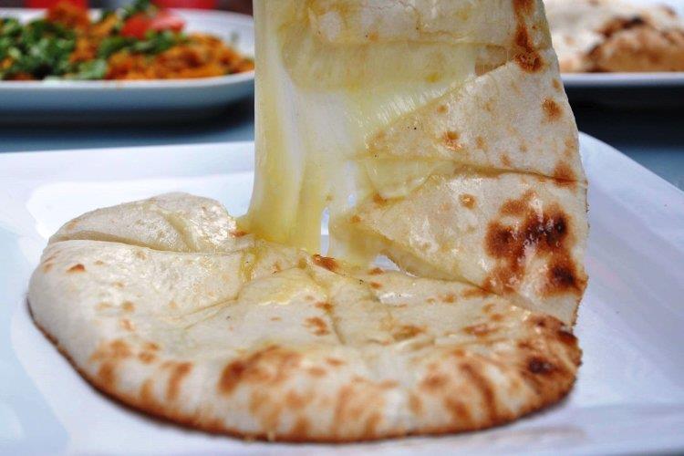 プリンスレストランのCheese Naan